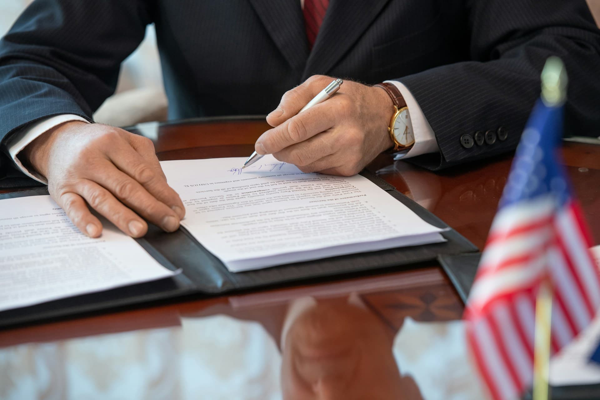 How do you go about renewing a commercial property lease?