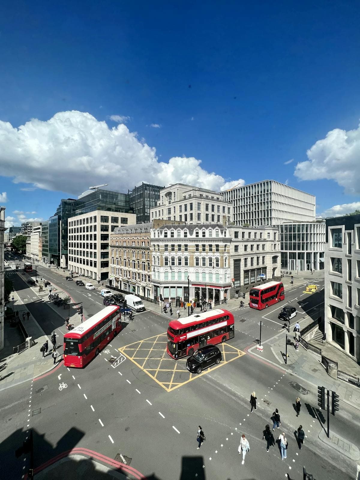 Office to rent in 4-8 Ludgate Circus, London